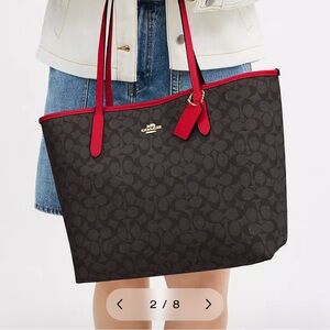 Coach City Tote Bag In Signature Canvas